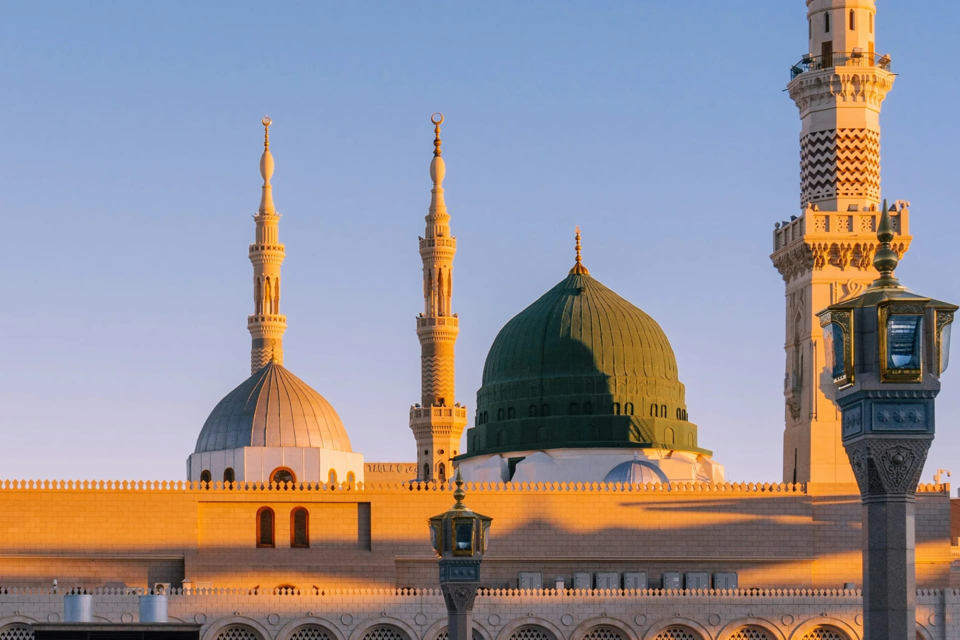 Al-Masjid an-Nabawi in Madinah